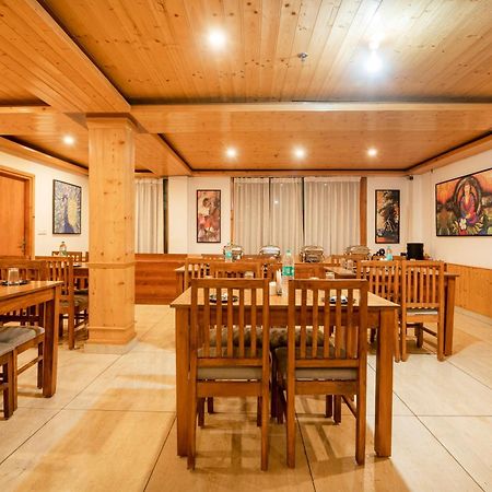 Treebo Premium Sattva With Mountain View Hotel Manali  Exterior photo