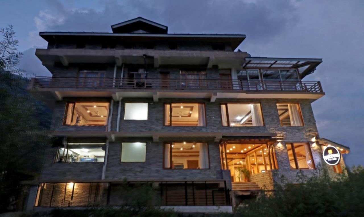 Treebo Premium Sattva With Mountain View Hotel Manali  Exterior photo