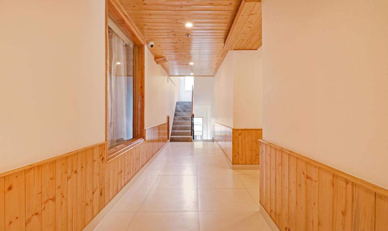 Treebo Premium Sattva With Mountain View Hotel Manali  Exterior photo