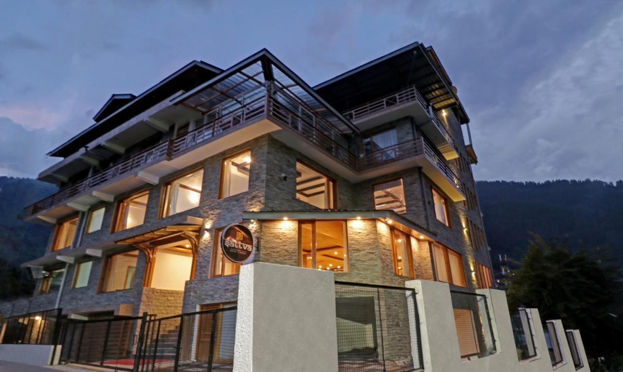Treebo Premium Sattva With Mountain View Hotel Manali  Exterior photo